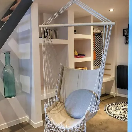 Loft Cosy Original - Ideal Pour Sejour Touristique A Facile -- Acces Hyper-centre En Voiture Facile -parking Garage Prive Sur Demande-- 